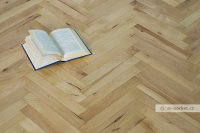 Podlaha po renovaci, povrchová úprava tvrdým voskovým olejem.